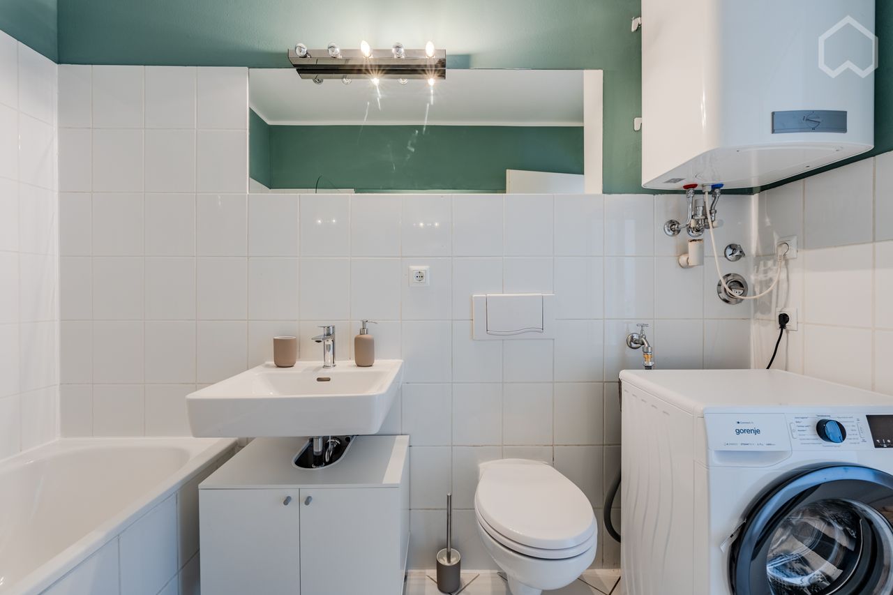 Bright Top-Floor Apartment with Spacious Terrace in Popular Wrangelkiez Neighbourhood