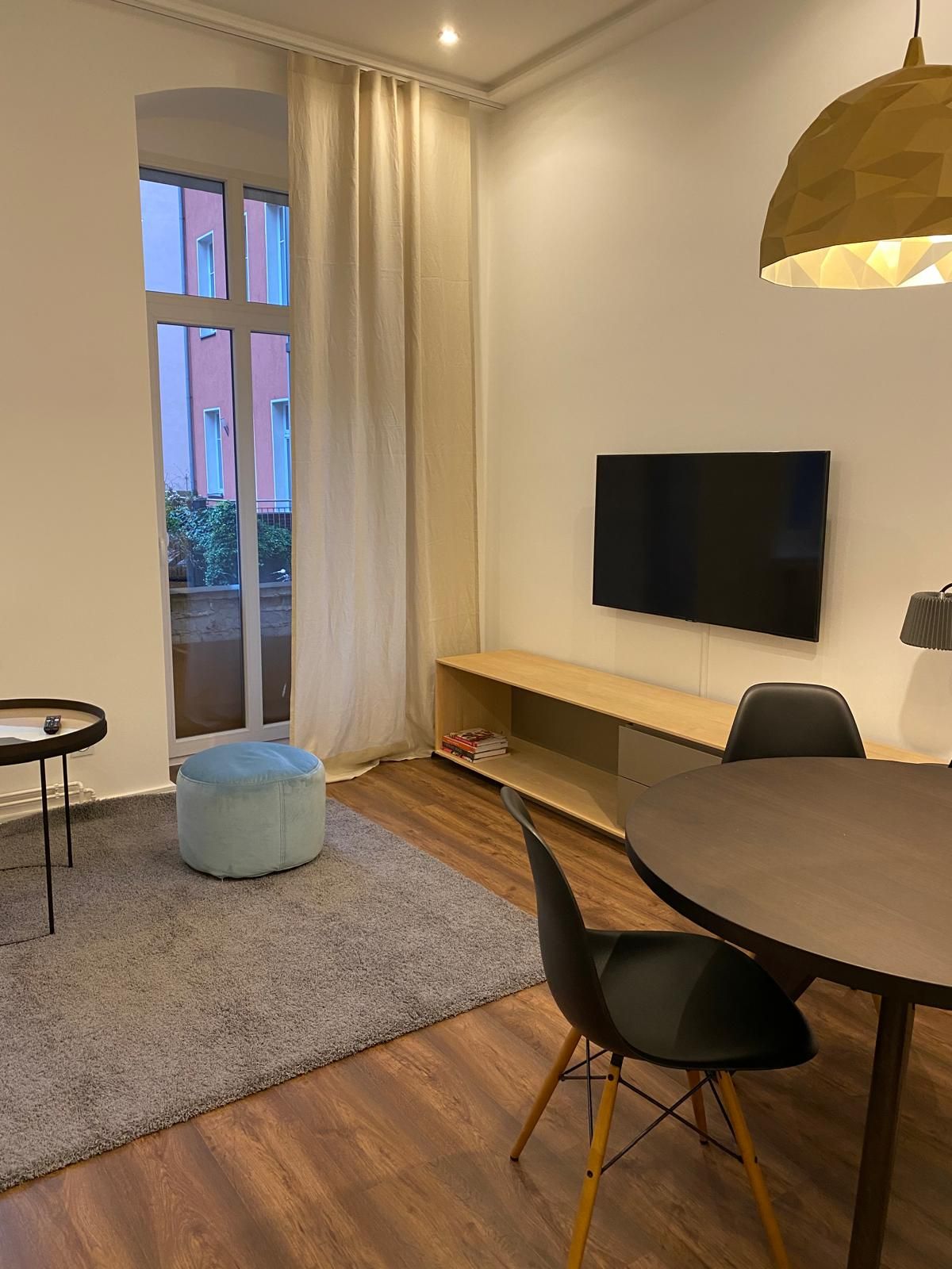 Modern Design Apartment at Zionskirchplatz in Berlin Mitte