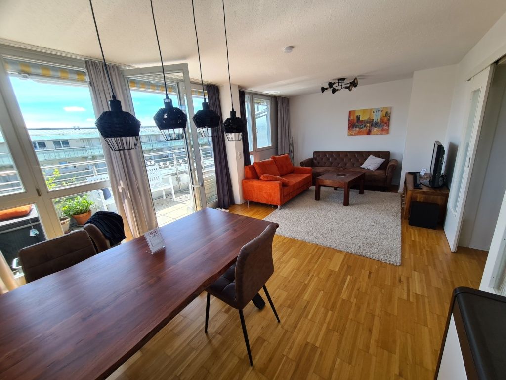 Temporarily furnished: new flat share possible! Roof terrace flat Theresienwiese, TG, sunny and bright