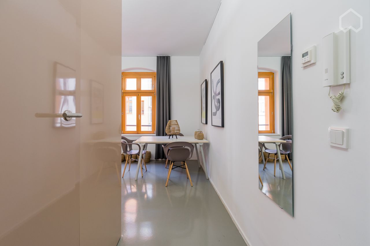New & cozy studio apartment in the center of Friedrichshain (Berlin)
