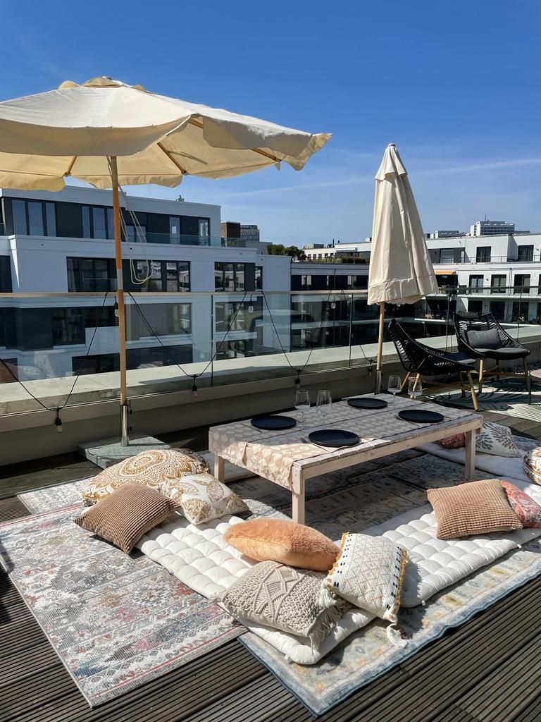 High End Penthouse with Rooftop Terrace in Mitte