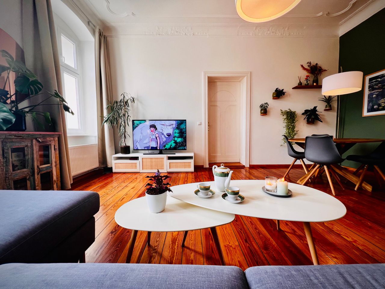 Gorgeous, spacious Altbau flat in Prenzlauer Berg, family and baby friendly
