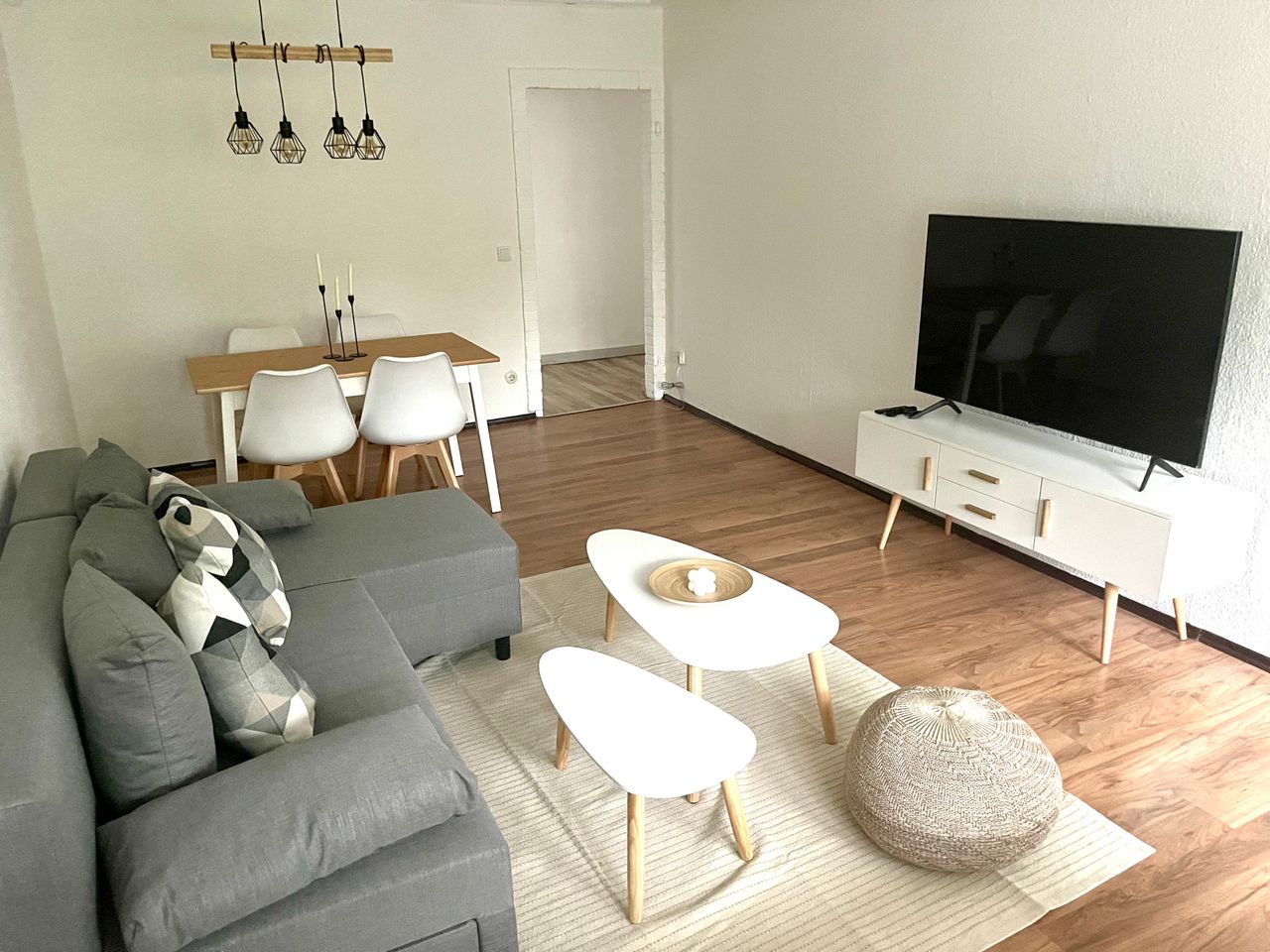 Charming, central 3-room apartment in Mitte (Berlin)
