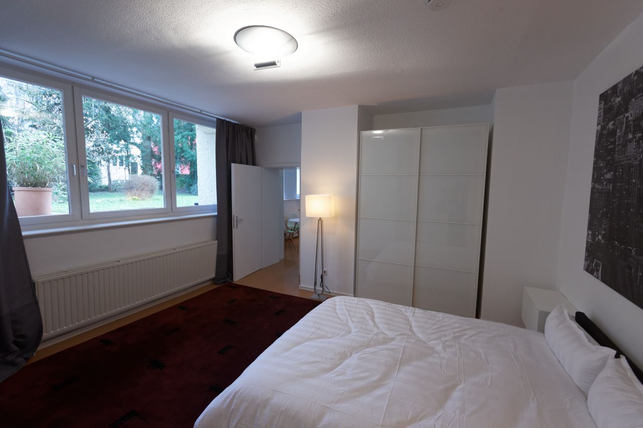 Modern & quiet 2-room flat in Cologne Lindenthal with garden view - 2 minutes away from citypark