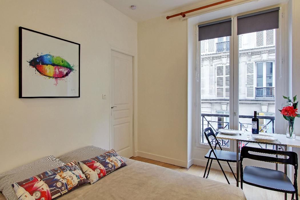 Apartment 2 rooms - 25m² - Grands Boulevards