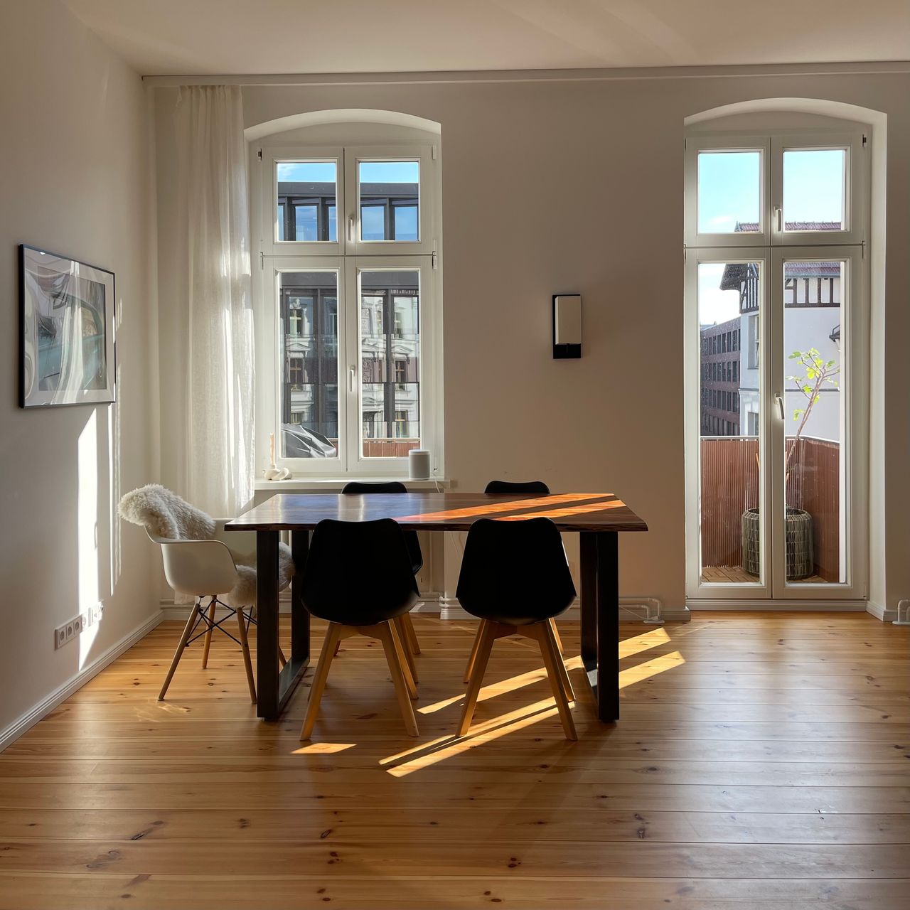 Bright & spacious 2bedroom apartment in popular Kollwitzkiez