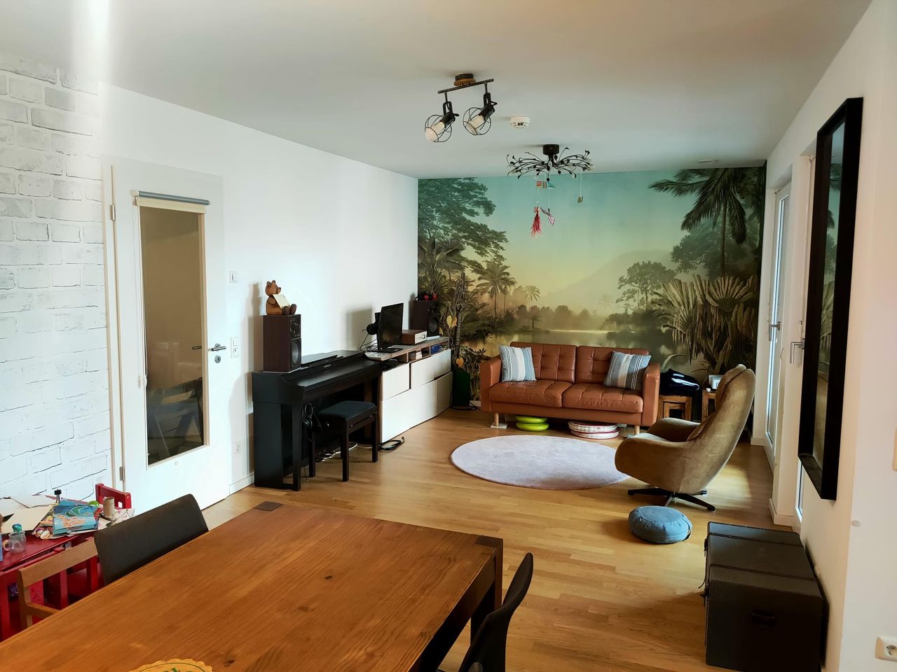 Fully equipped, furnished 3-Room Apartment in Schwabing Nord, U6/U2/Tram 23