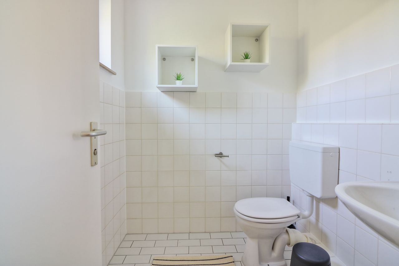 Spacious 2.5-room apartment in Kreuzberg