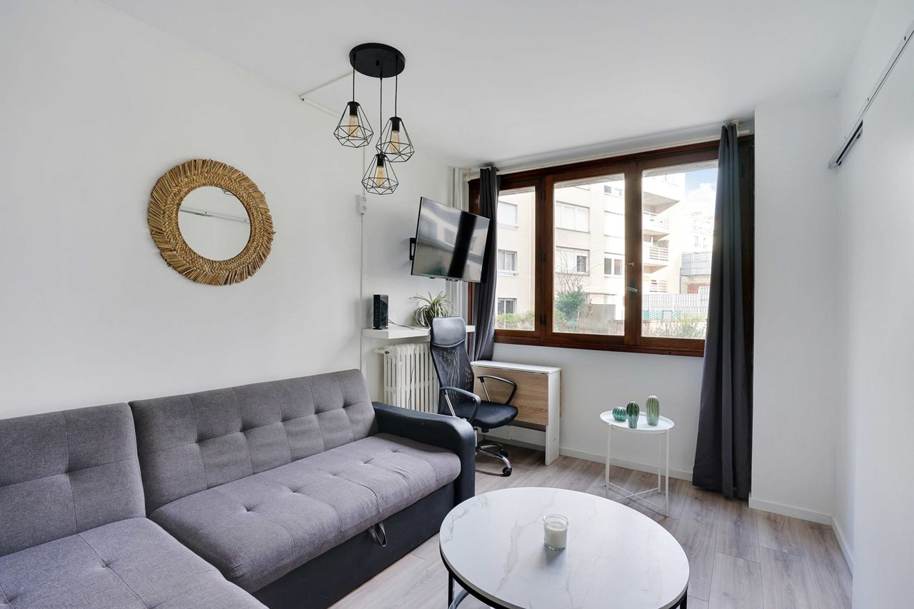 Cozy and Convenient: 29m² Apartment with Elevator