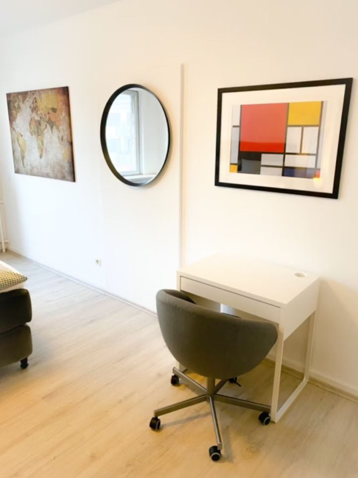 Luxurious  3 bedroom apartment in Frankfurt Westend - no deposit required!