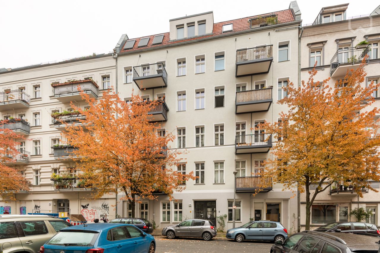 Fabulous, generously sized flat in the heart of Prenzlauer Berg