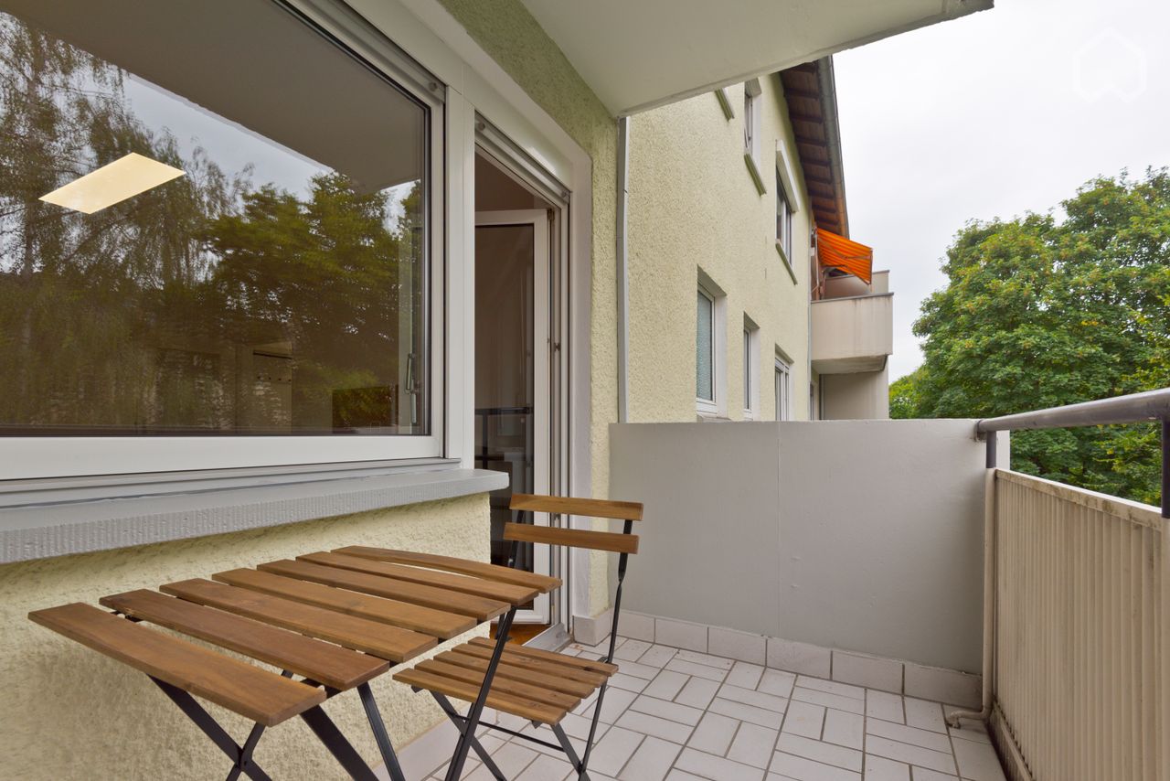 Top furnished apartment with large balcony in Wiesbaden