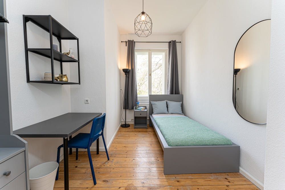 SHARED LIVING: Pretty & neat apartment located in Britz