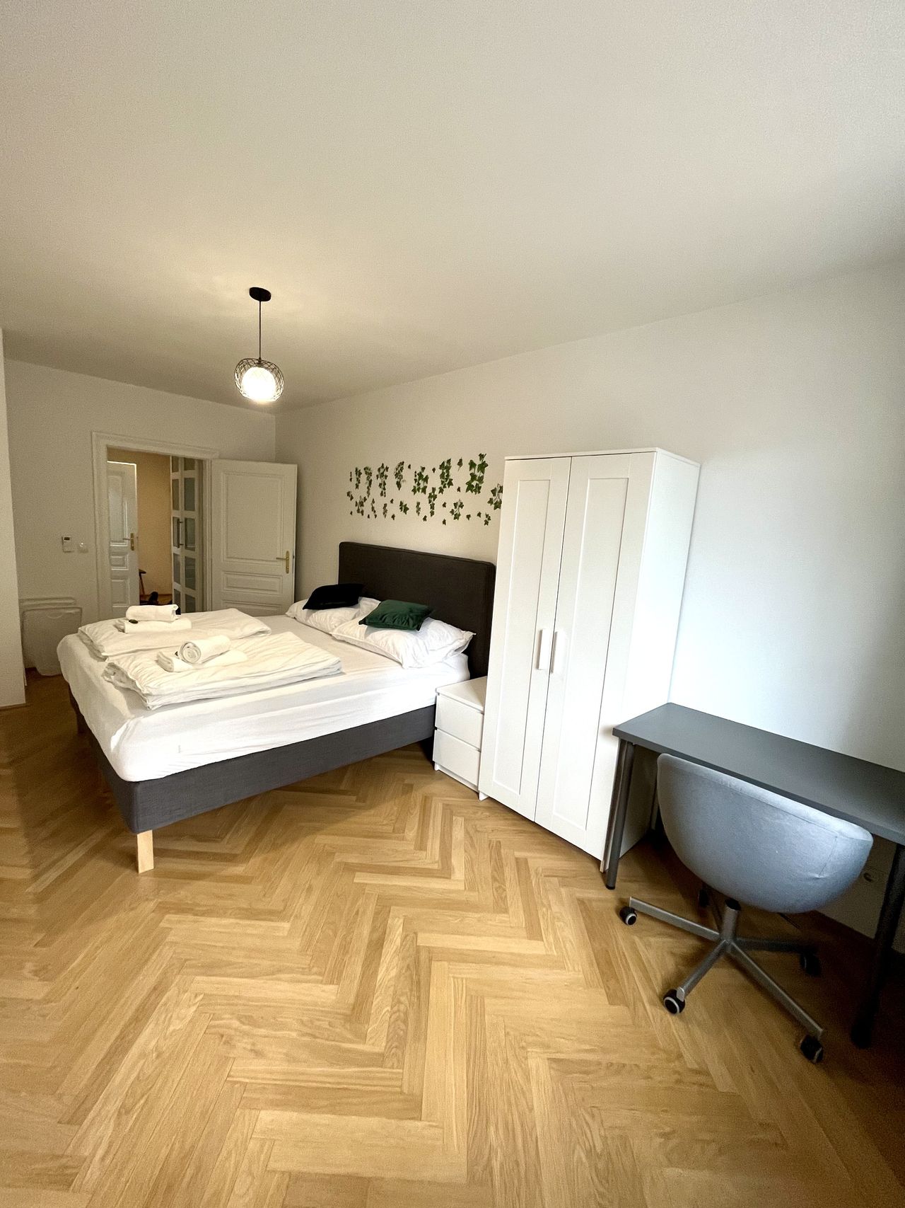 Refurbished dream flat with terrace, U1 Nestroyplatz, just a few steps from the city centre