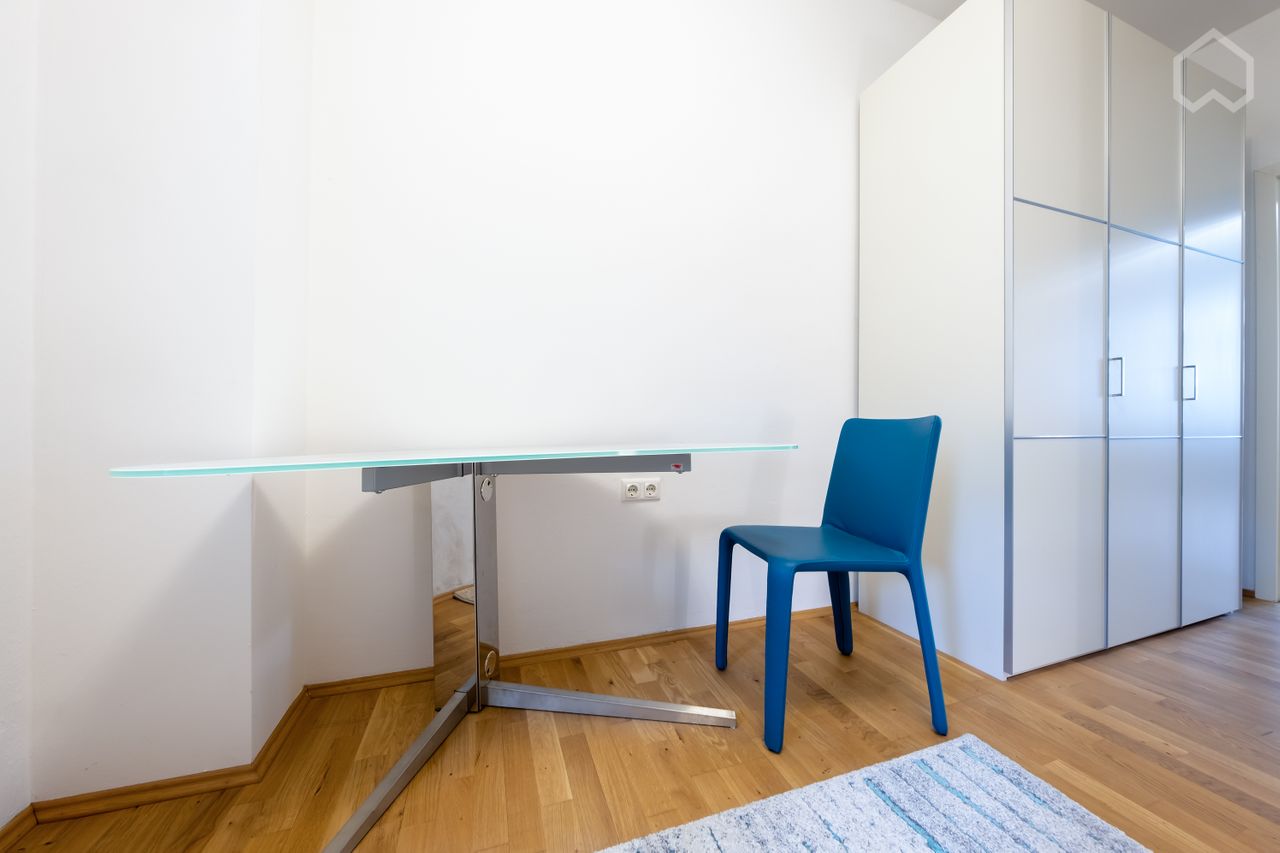 Beautiful 2-Room flat in München (very central)