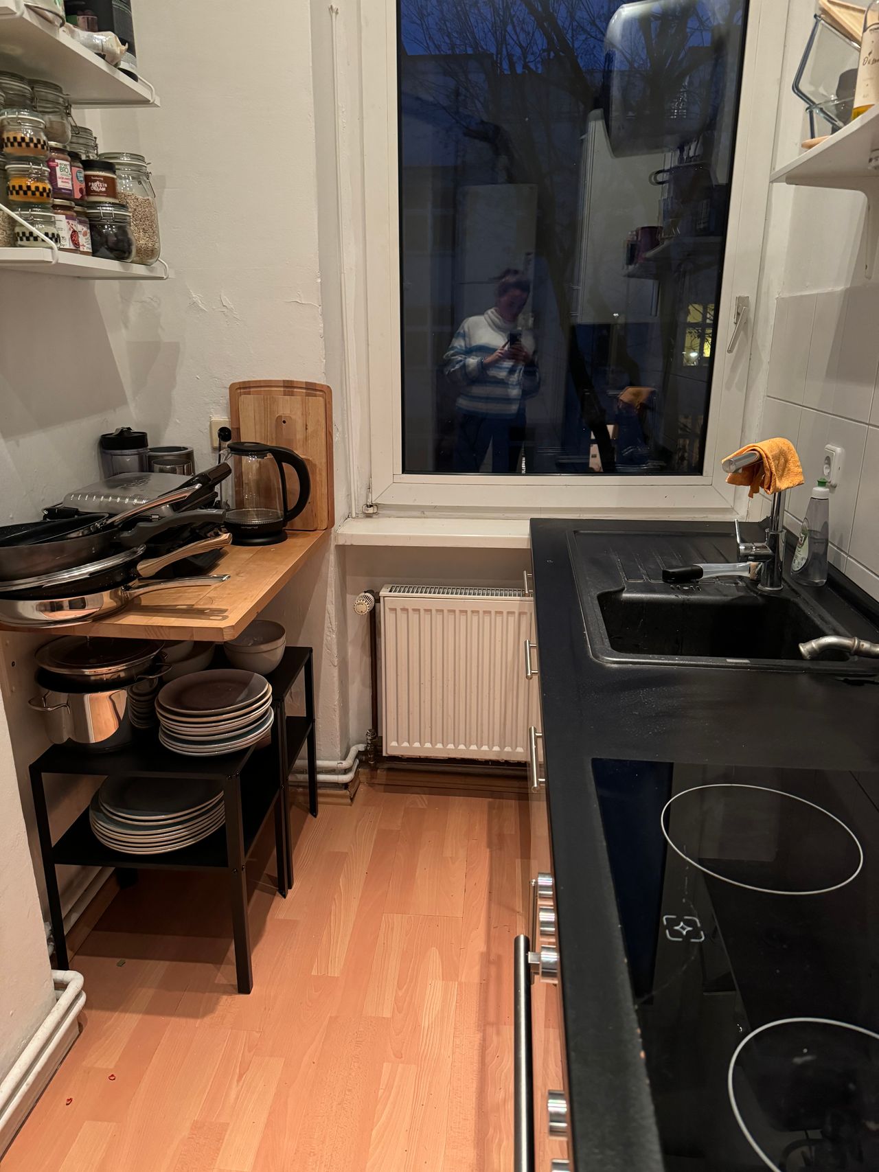 Beautiful Altbau Apartment in Charlottenburg