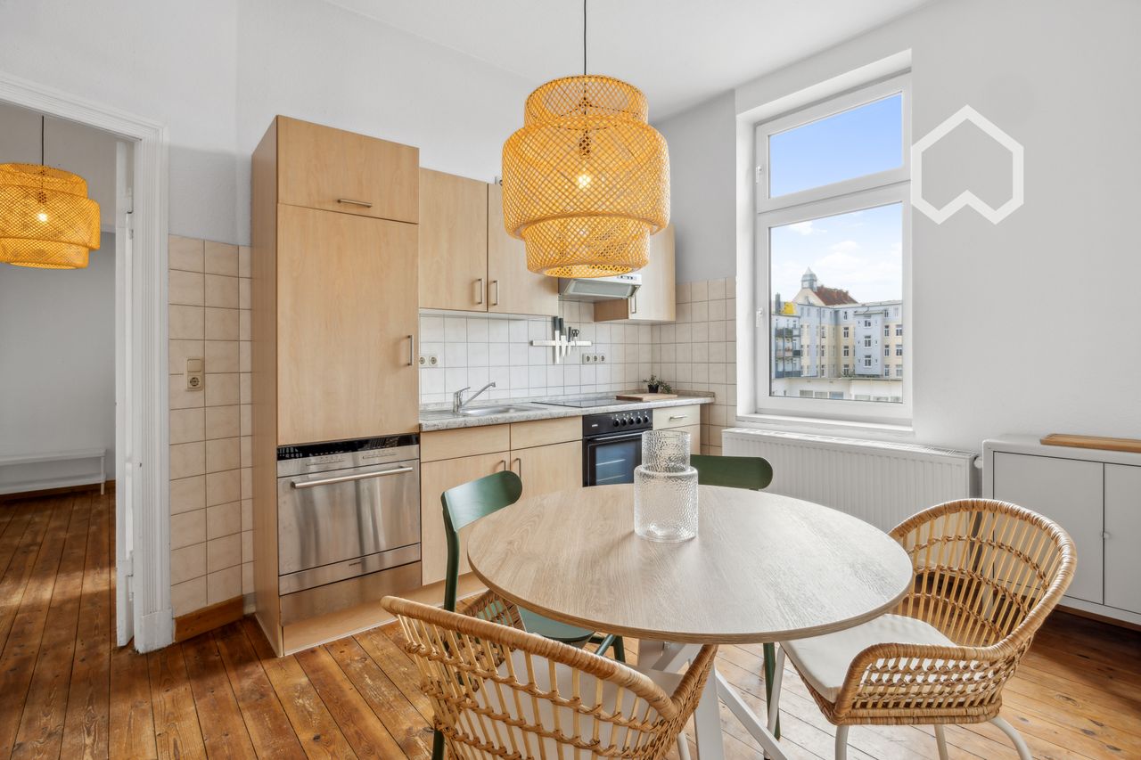 Attractive 60 sqm apartment in Rostock's sought-after Budapester Straße