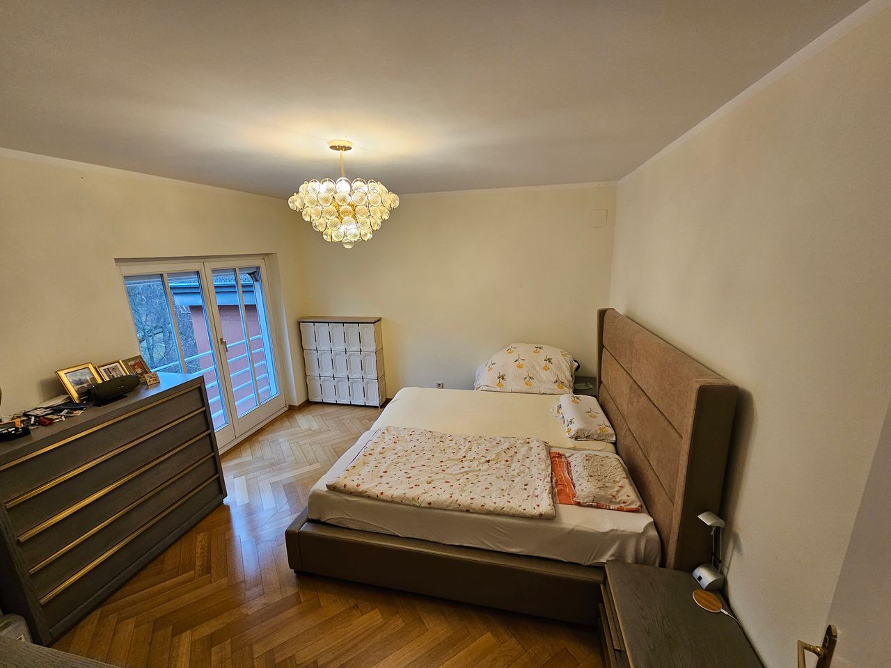 Luxurious attic apartment on the Schafberg