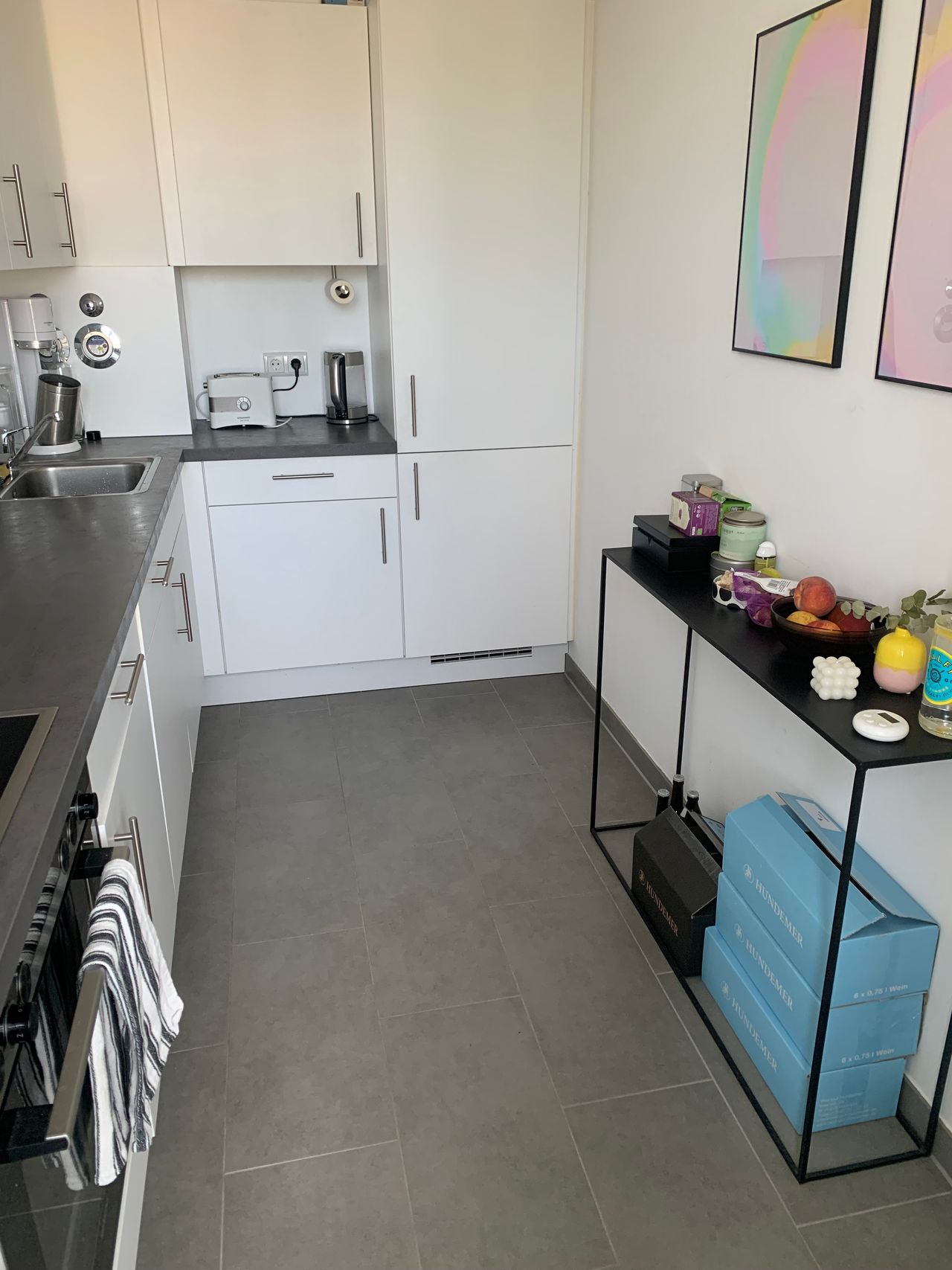 2-Room Sublet 28.12-28.02 , Friedrichshain, Modern Building