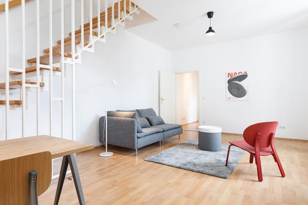 Inspiring duplex 2-room apartment in Simplonstrasse