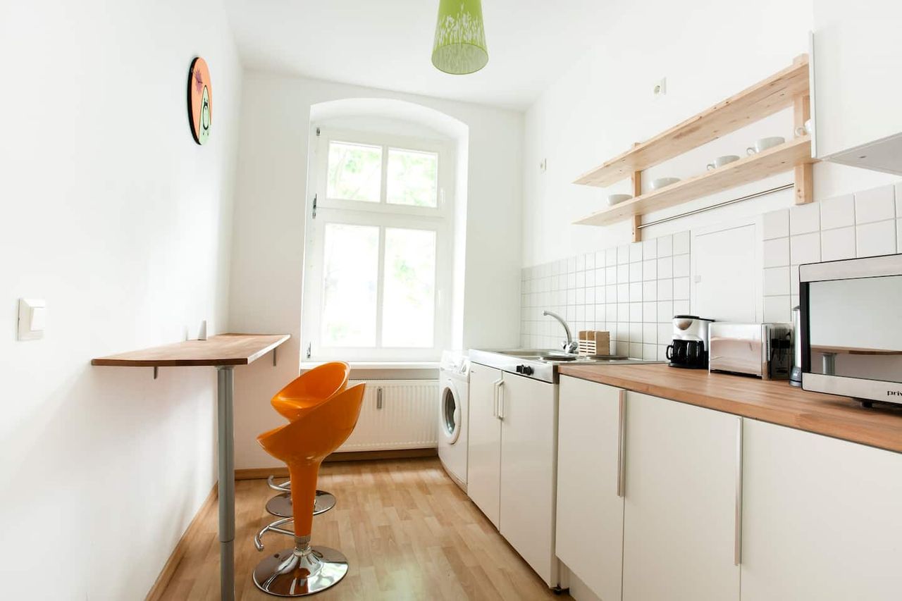 In the heart of Prenzlauer Berg, cleaning included