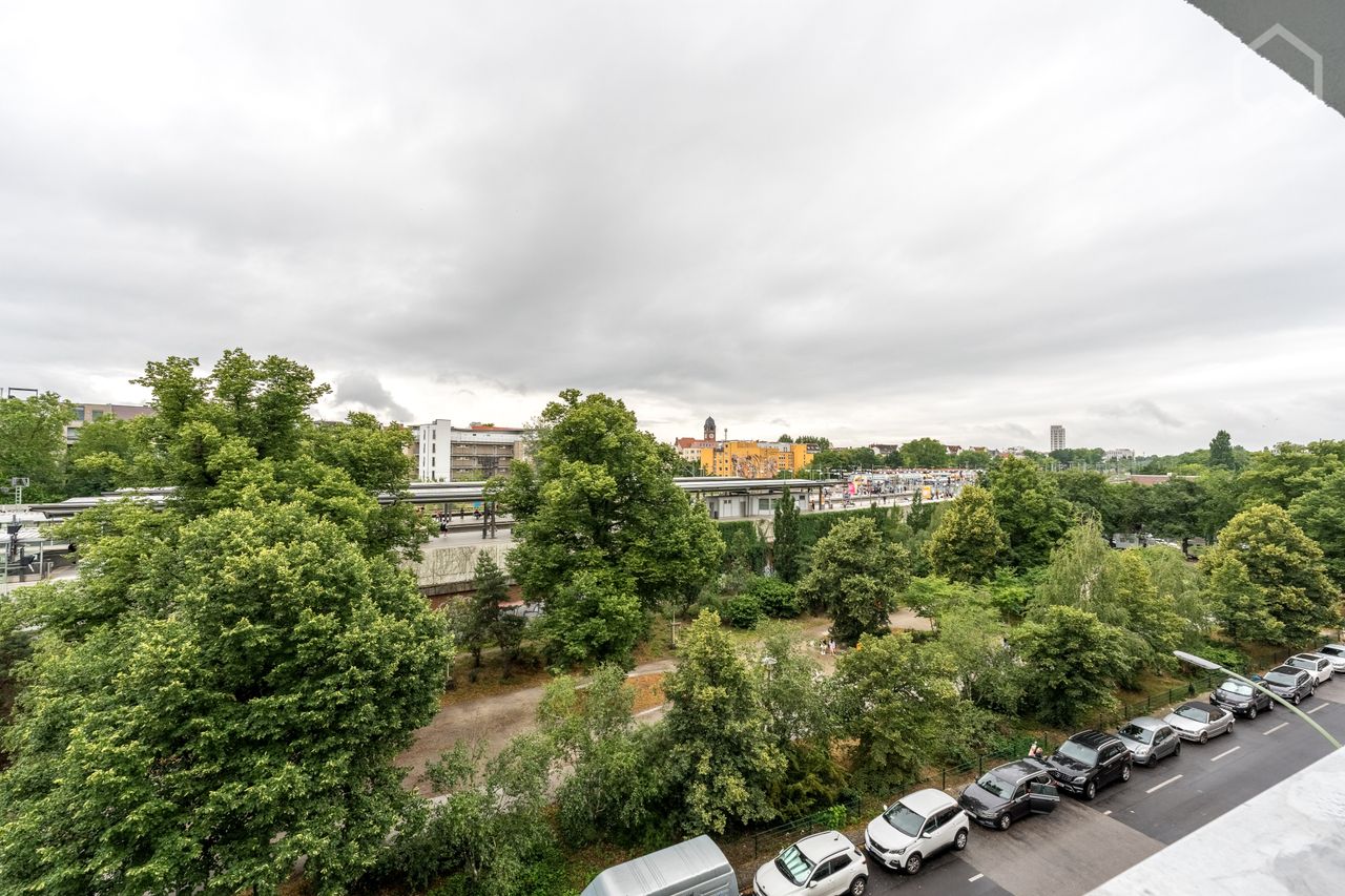In the heart of Charlottenburg: stylishly furnished 2-bedroom flat in a top location