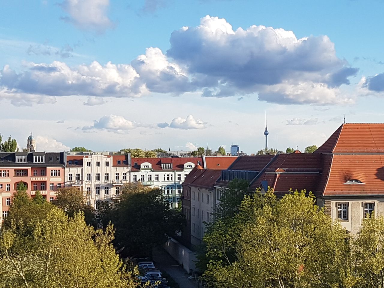 Stunning 4-room Penthouse in central North Berlin