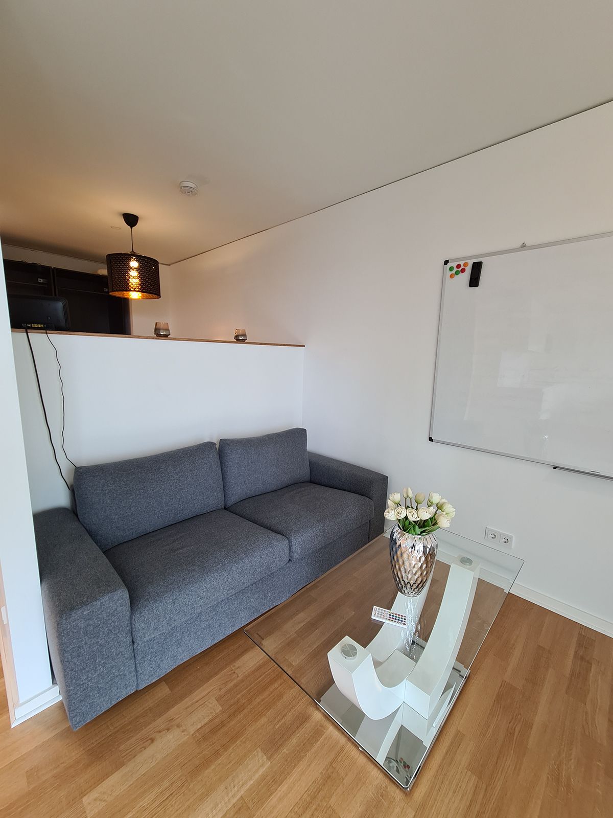 Neat, pretty suite located in Düsseldorf