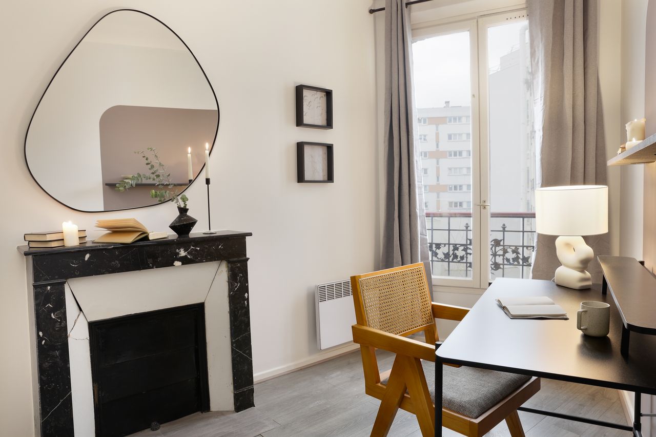 2 bedrooms in Buttes Chaumont