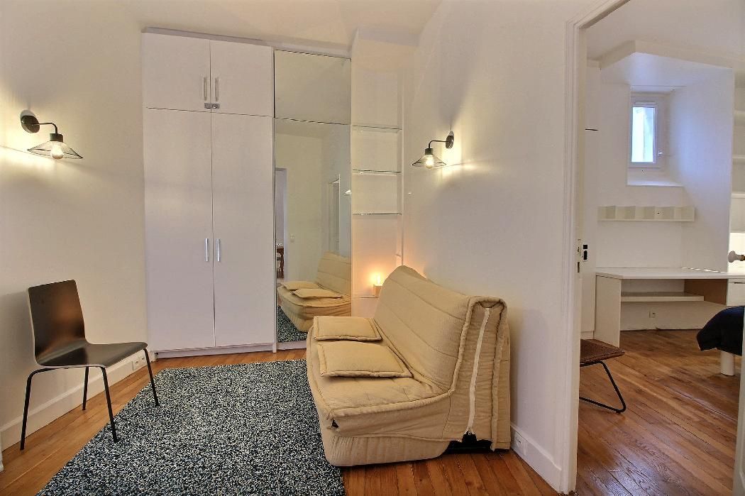 Rental Furnished apartment - 68m² - Passy- 75116