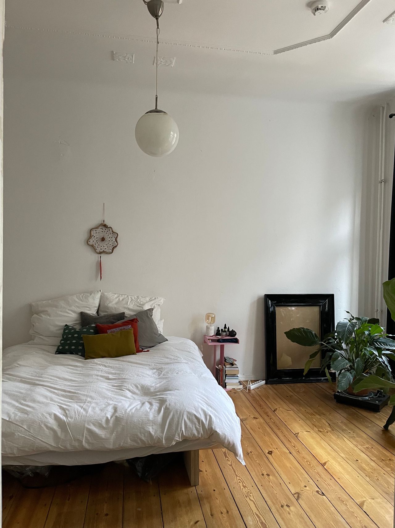 Beautiful 2,5 bedroom flat with balcony in Neukölln, Weserkiez