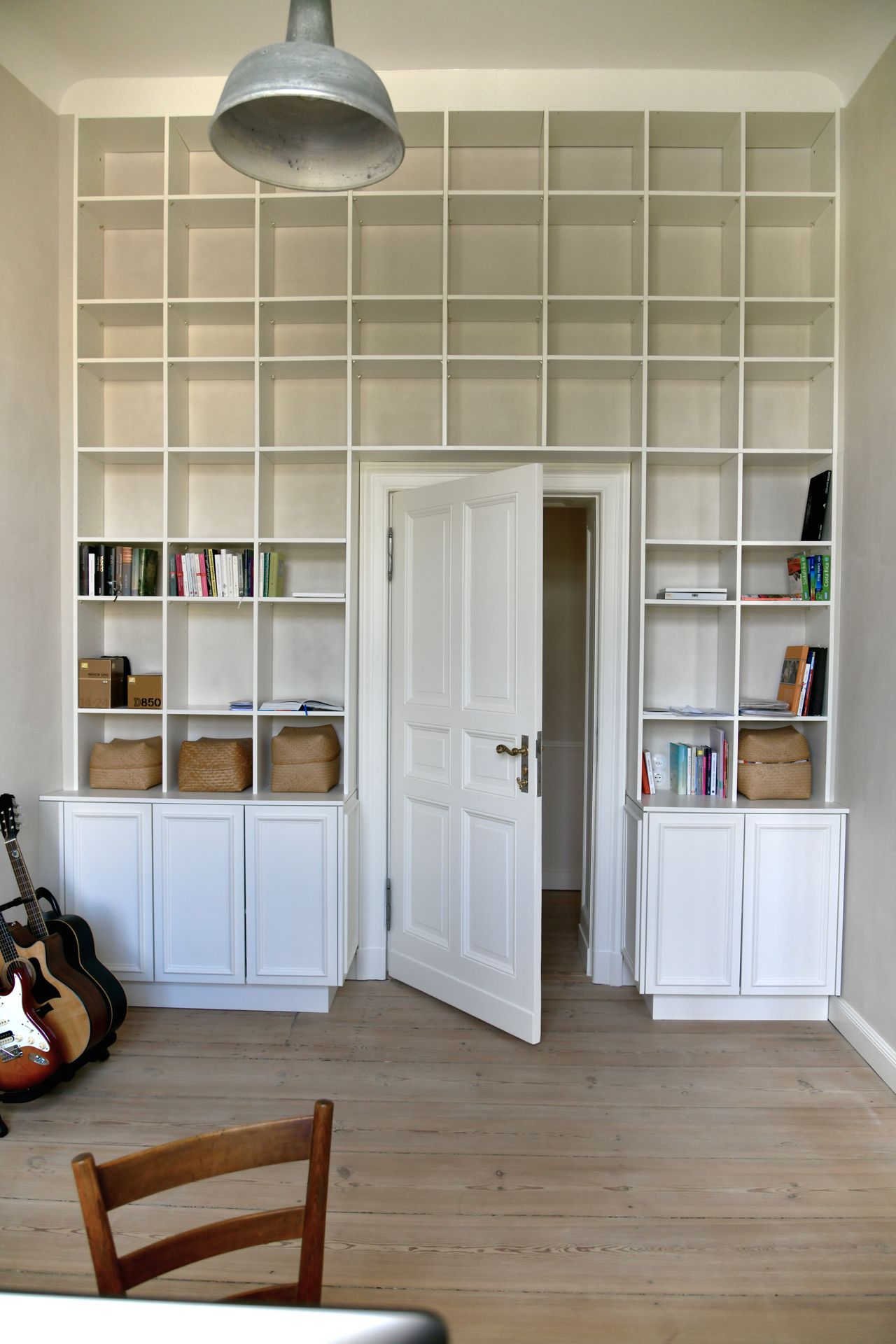 STYLISH STUCCO APPARTEMENT IN THE HISTORIC "HECKMANN-HÖFE"