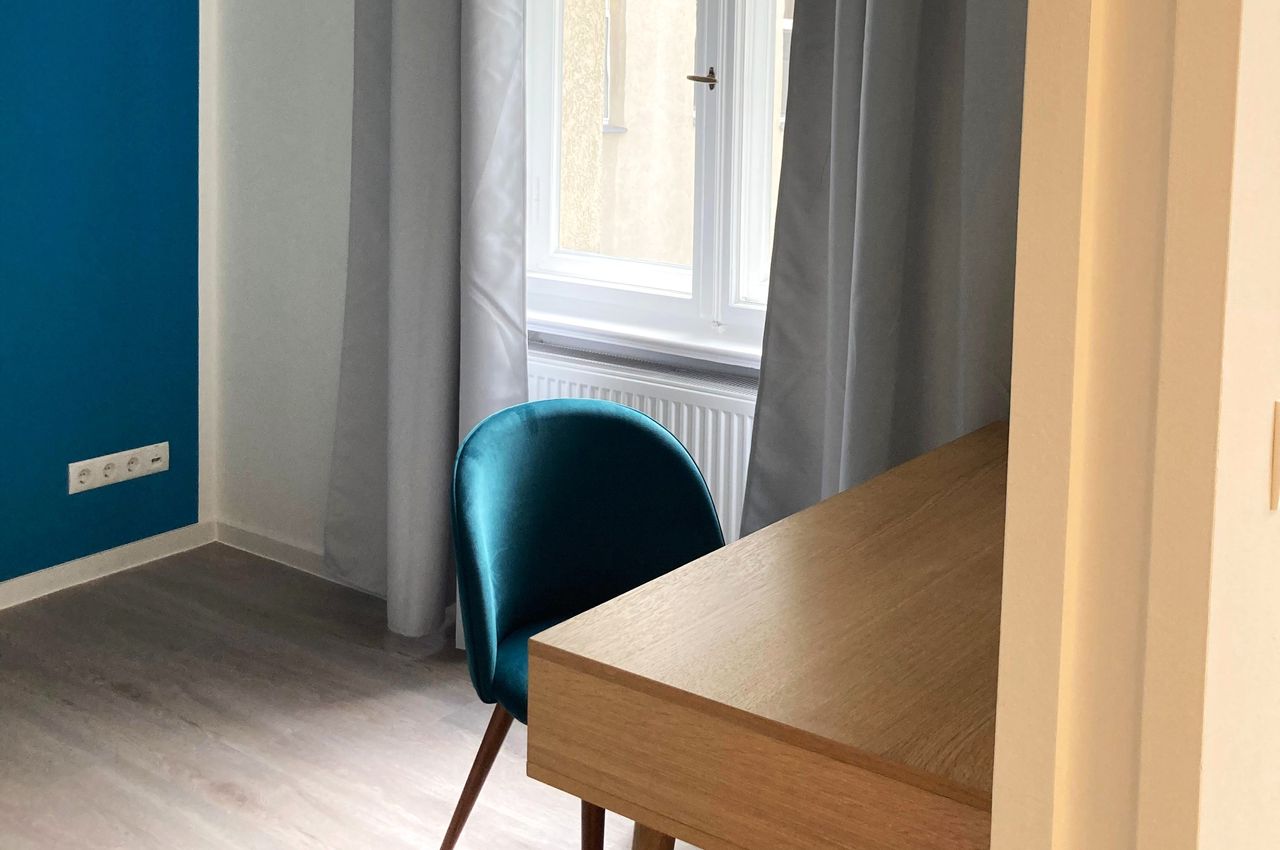 Bright, recently refurbished quiet "Altbau" apartment in Berlin Mitte-Moabit / Westphalian Quarter