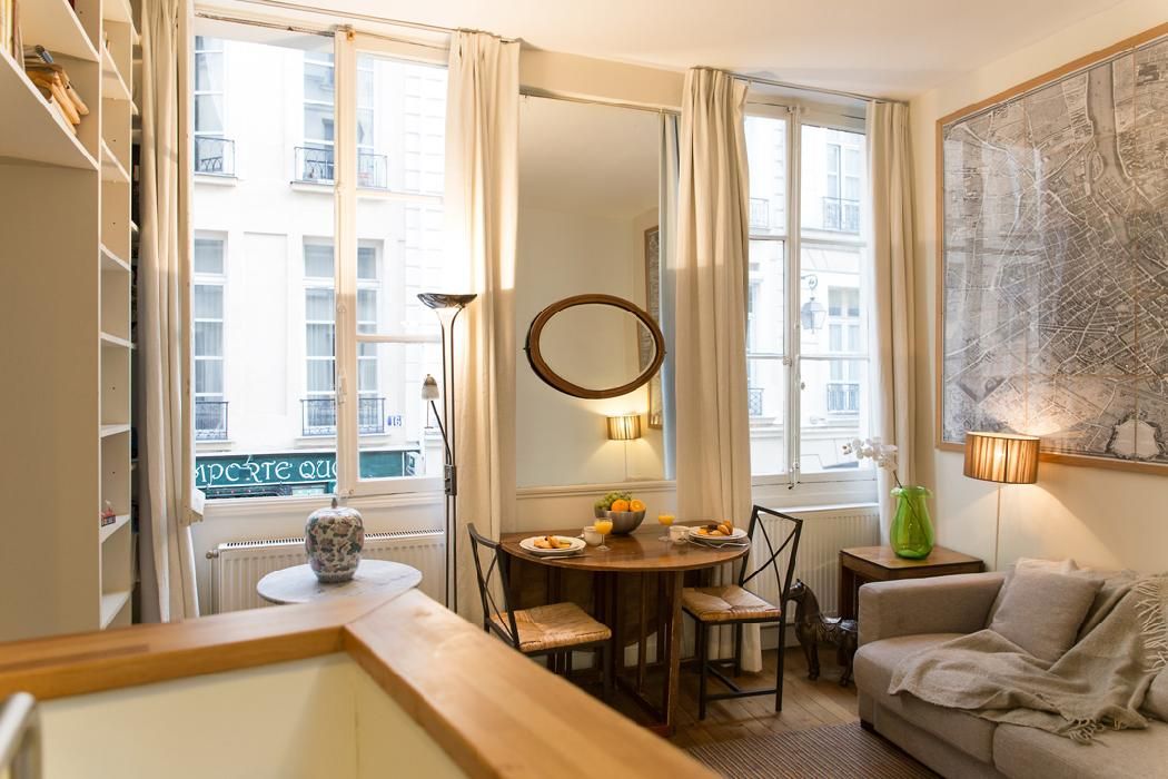 1 bedroom flat - 40m² - Louvre - Palais Royal