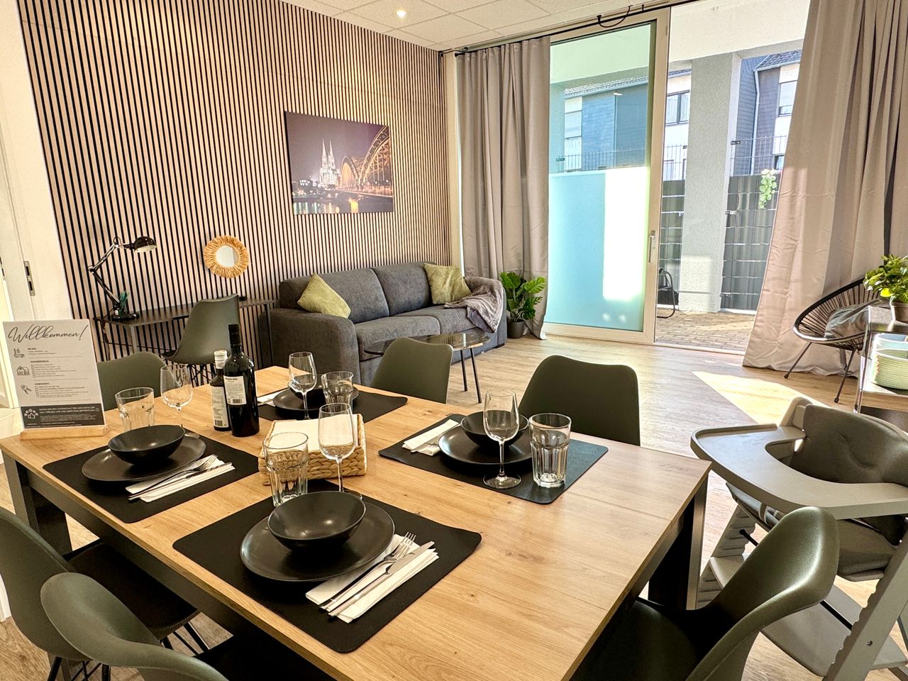 Modern + child-friendly, 3km to Trade Fair, Airport