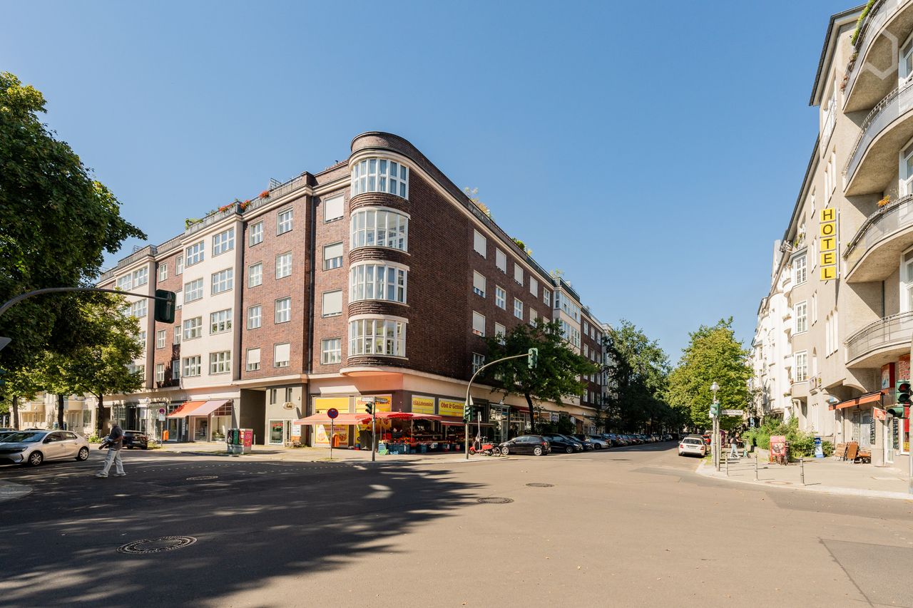 Modern suite with Sauna in Charlottenburg