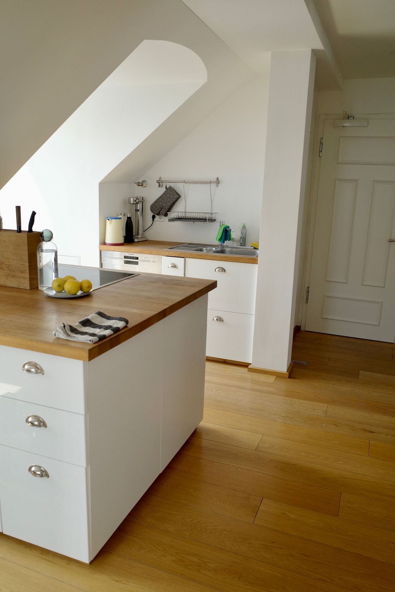 Modern & charming flat located in München