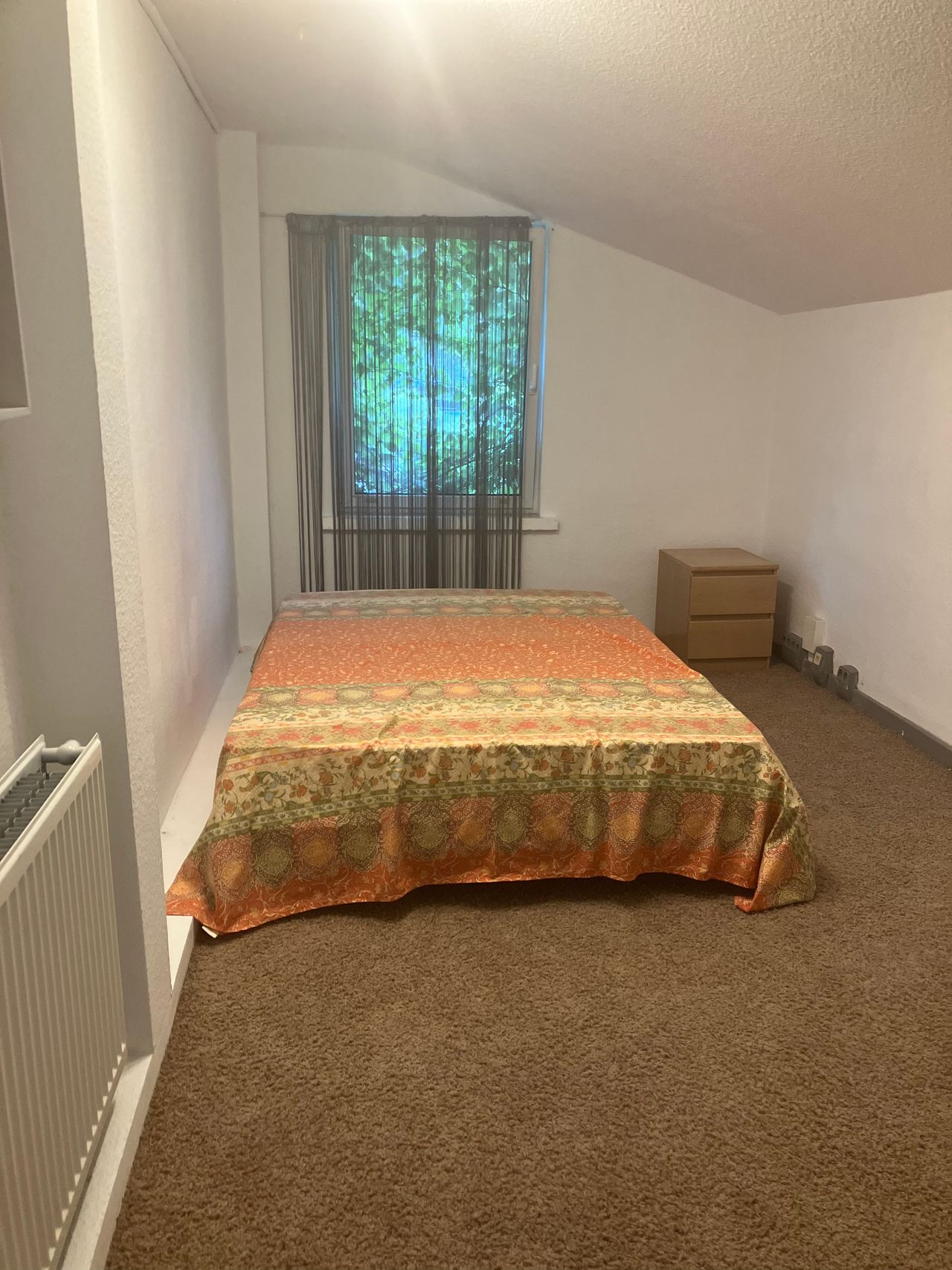 Bright and neat flat located in Rosenthal