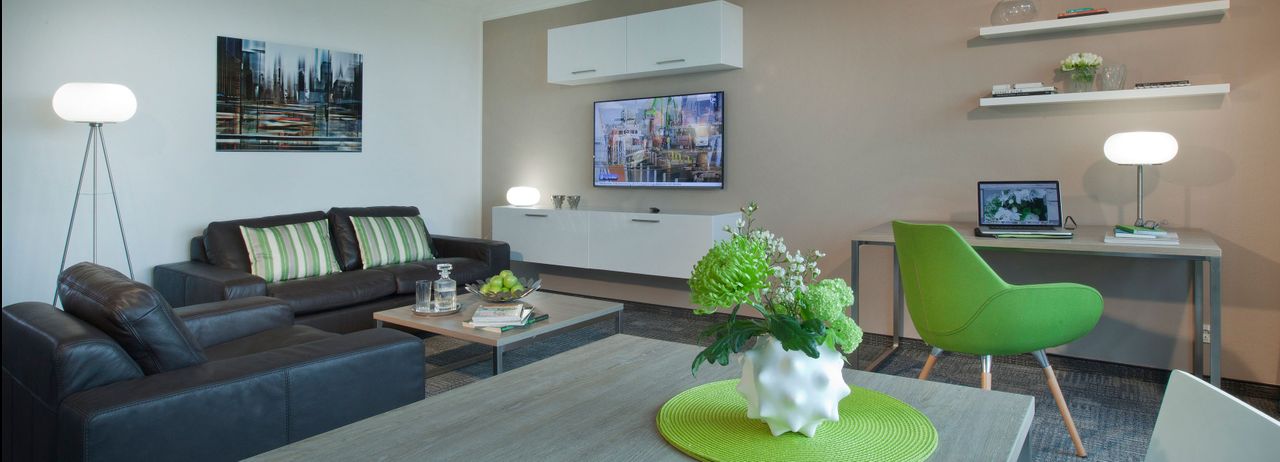 Lovingly furnished Serviced Apartment incl. weekly cleaning (Düsseldorf)