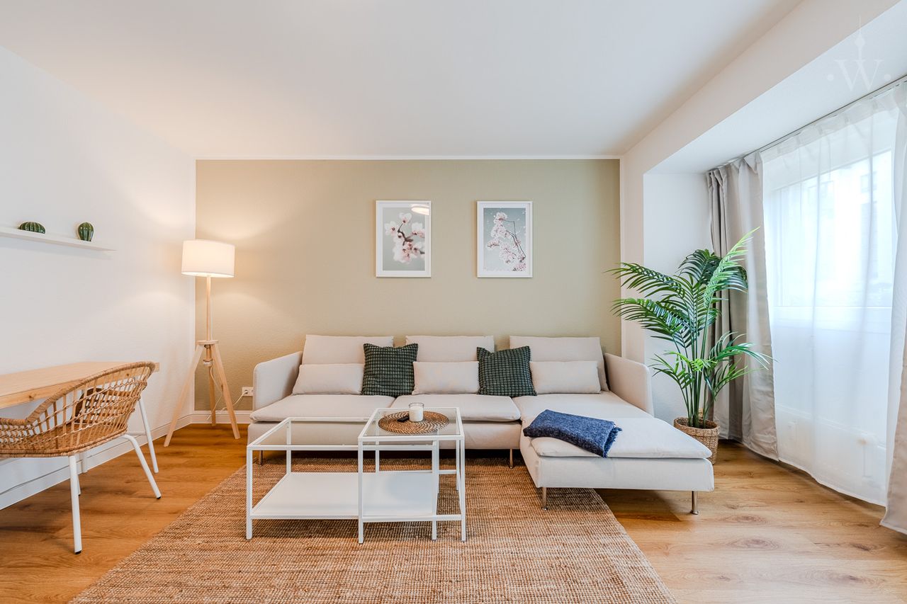 Light modern furnished 2-room apartment in Charlottenburg