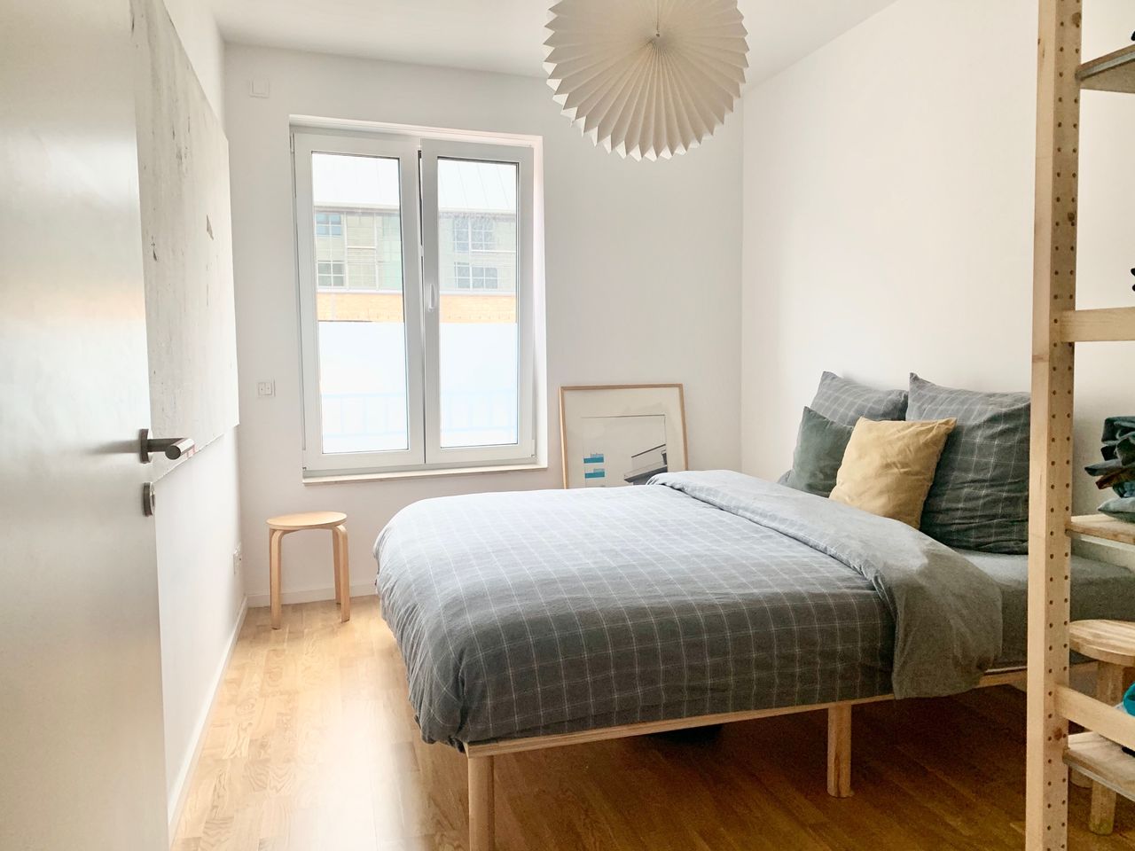 🪴 Furnished Design Oasis with South-Facing Terrace in the Heart of Neukölln