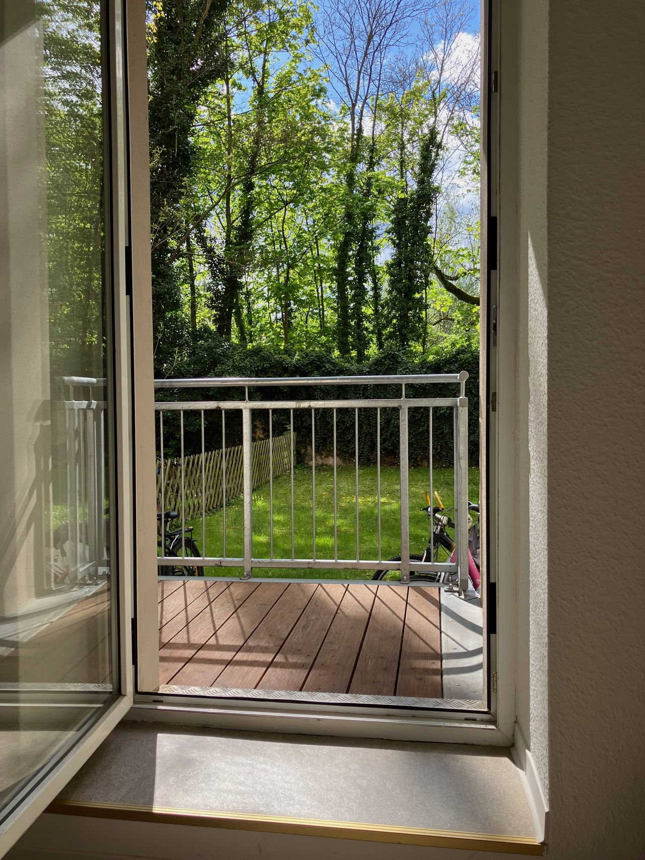 green and sunny balcony, 2 bedrooms