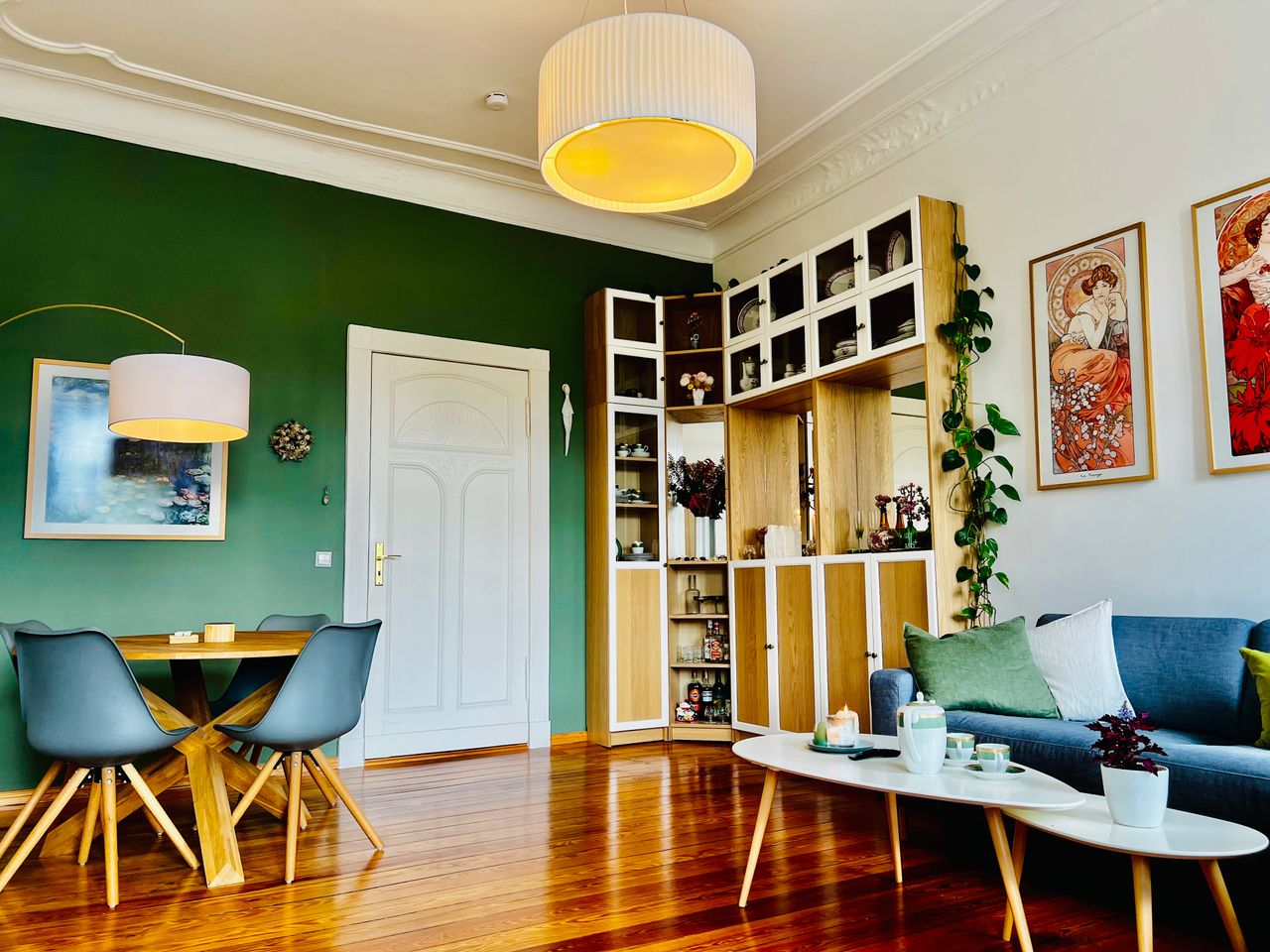 Gorgeous, spacious Altbau flat in Prenzlauer Berg, family and baby friendly