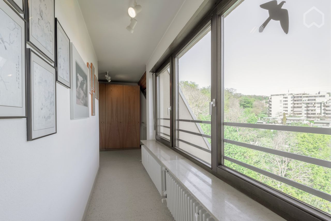2 floor penthouse in Stuttgart | super quiet, easy access to center, Daimler, military bases | free parking
