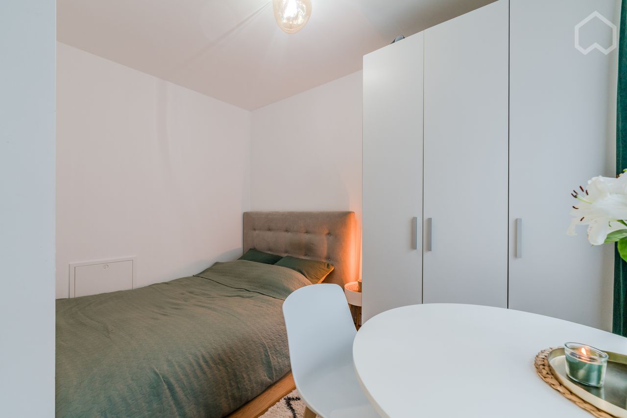 Cosy new studio in prime location Friedrichshain, near Berlin wall