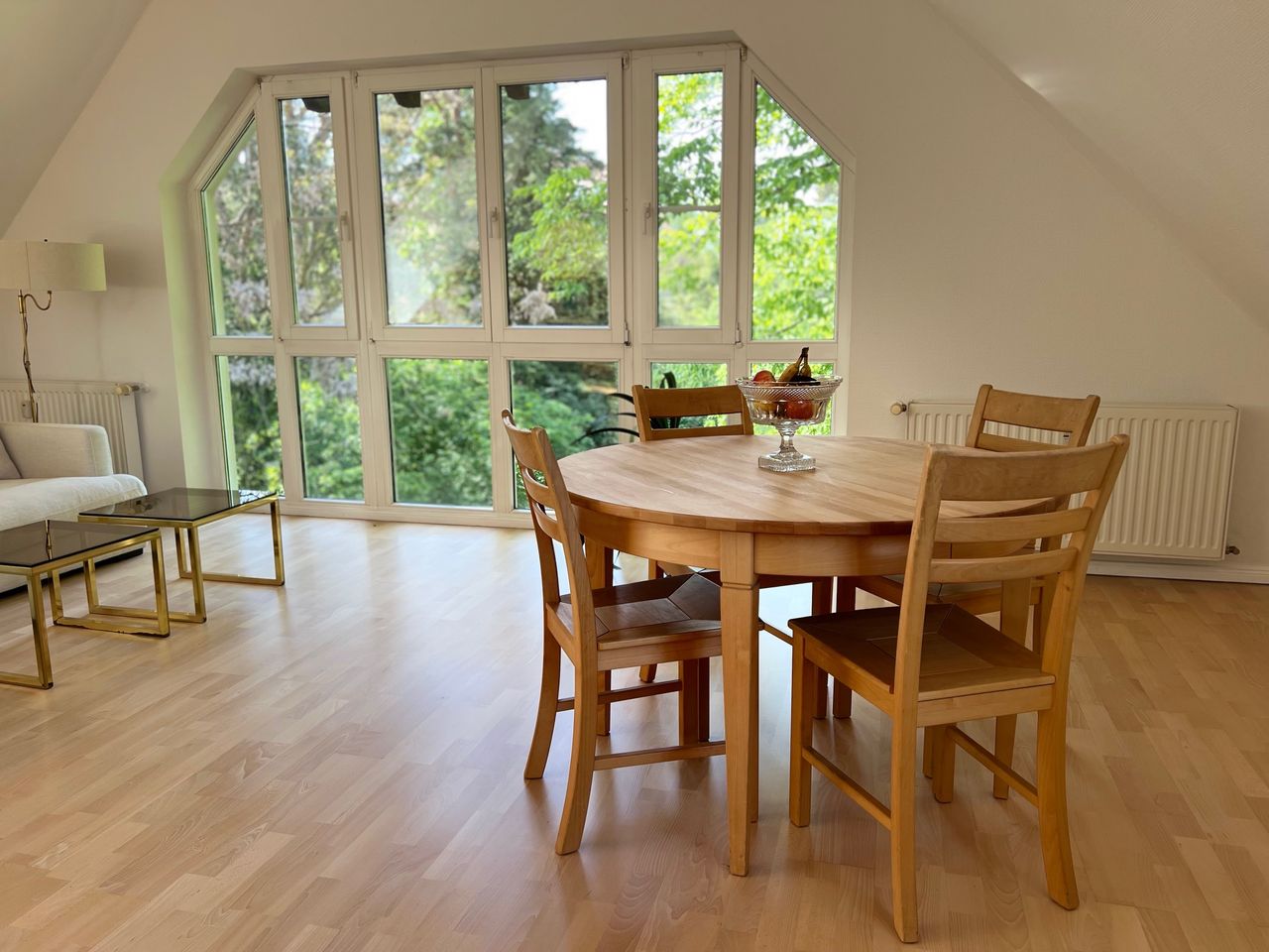 Furnished attic apartment in Grunewald - flooded with light, quiet and central