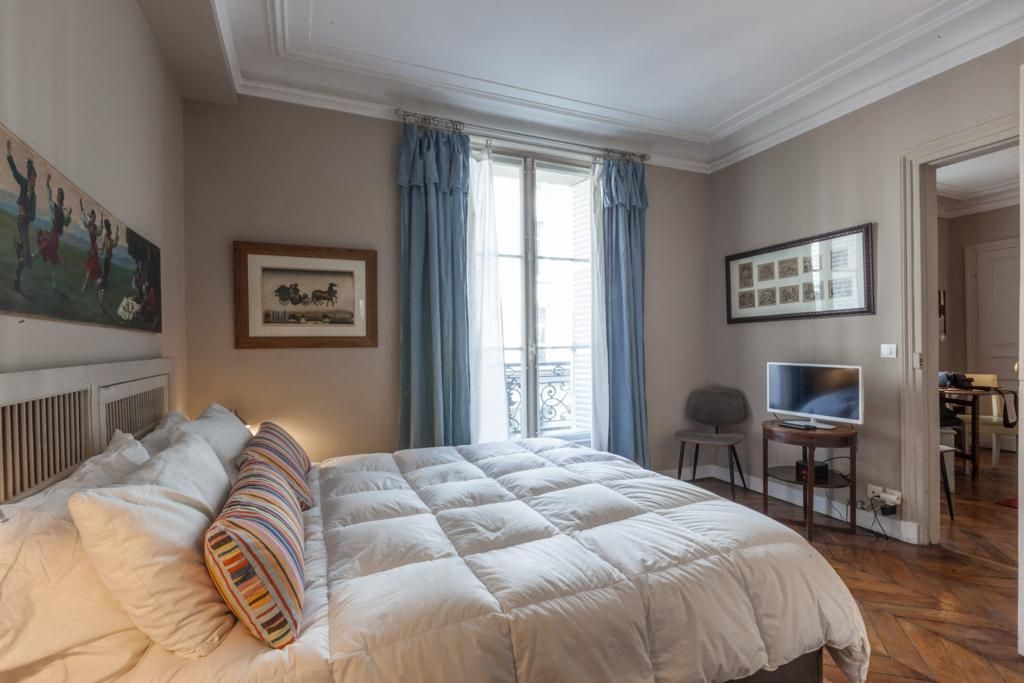 Lovely flat in the heart of Paris