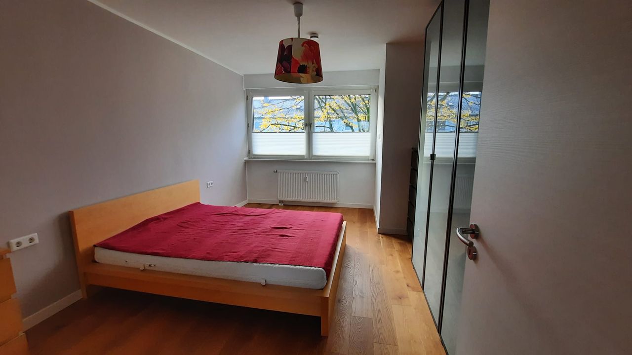 Wonderful two bedrooms suite close to park, Essen