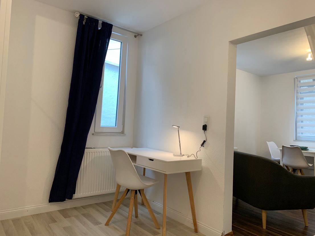 Modern & fully furnished studio apartment in direct Rhine location (Koblenz)