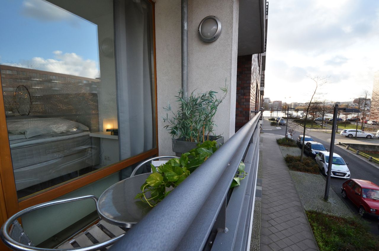 Exclusive Apt. Water View 2 Balconies Home-Office Ostkreuz Rummelsburger Bucht